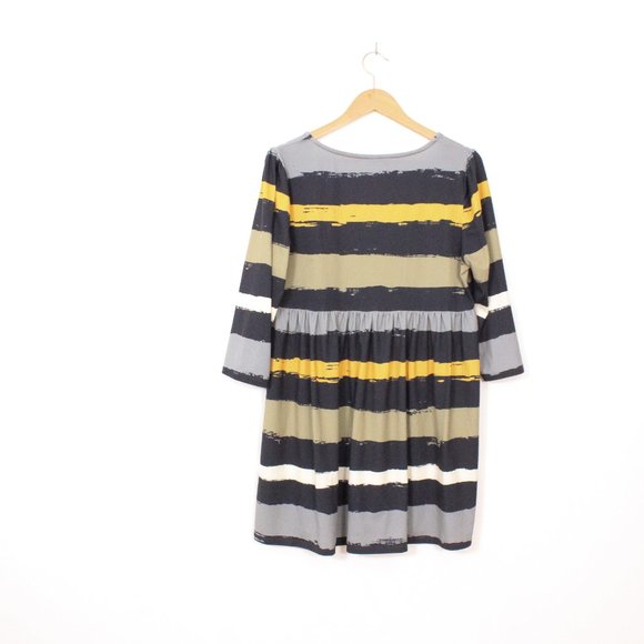 Nanu Striped Skater Dress - Picture 8 of 8